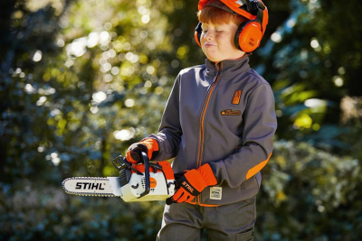 STIHL FRANCE : Noël 2020, Stihl lance sa première gamme de jouets « Wild Kids » pour communiquer la passion du jardinage aux enfants